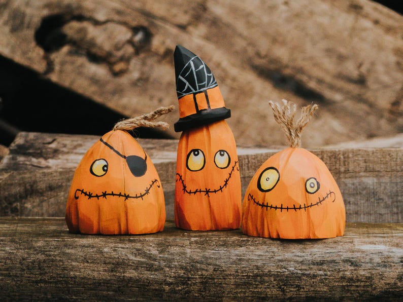 Wooden Pumpkin Toy Set, Handmade Halloween Decor, Waldorf Pumpkin, Wooden Halloween Figurines, Waldorf Halloween Toy, Table or Shelf Display