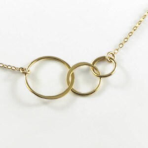 Three 3 link Gold Circle Necklace, Past Present Future, Generations Necklace image 3