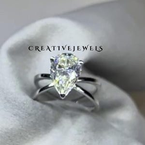 Criss Cross Wedding Promise Ring, 2.00 Pear Cut Colorless Moissanite Wedding Band, Stacking Ring, Anniversary Gifts, Engagement Ring For Her
