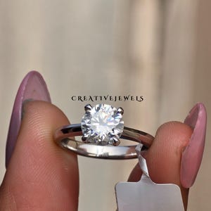 2CT Round Cut Moissanite Ring, Engagement Ring for her, 4-Prong Brilliant Round Cut Solid 14K White Gold Ring, Anniversary gift ring for her