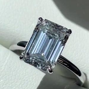 4CT smaragd geslepen moissaniet verlovingsring, ring met 4 klauwen, ring voor vrouw, verjaardagscadeau ring, klassieke ring.