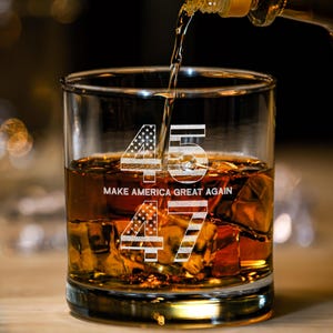 45 47 MAGA Trump Whiskey Glass, Trump 2024, Patriotic Gift, 47 Presidential, Make America Great Again, MAGA gift, Political Gift
