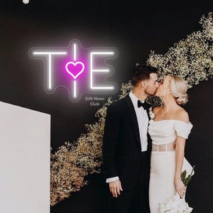 Custom Initials Neon Sign / Wedding Neon Sign / Wedding Decor / Wedding Party Backdrop / Anniversary Gifts / Personalized Gifts For Couple