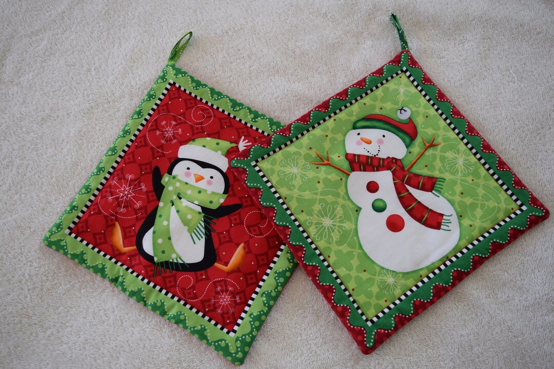 Christmas Pot Holders, Holiday Pot Holder Sets of Two, Handmade Kitchen