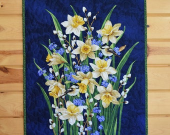 Quilted Wall Hanging , Spring Summer Design,  Bouquet of Flowers, Mothers Day Gift, Handmade Quilted Wall Art, Door Banner
