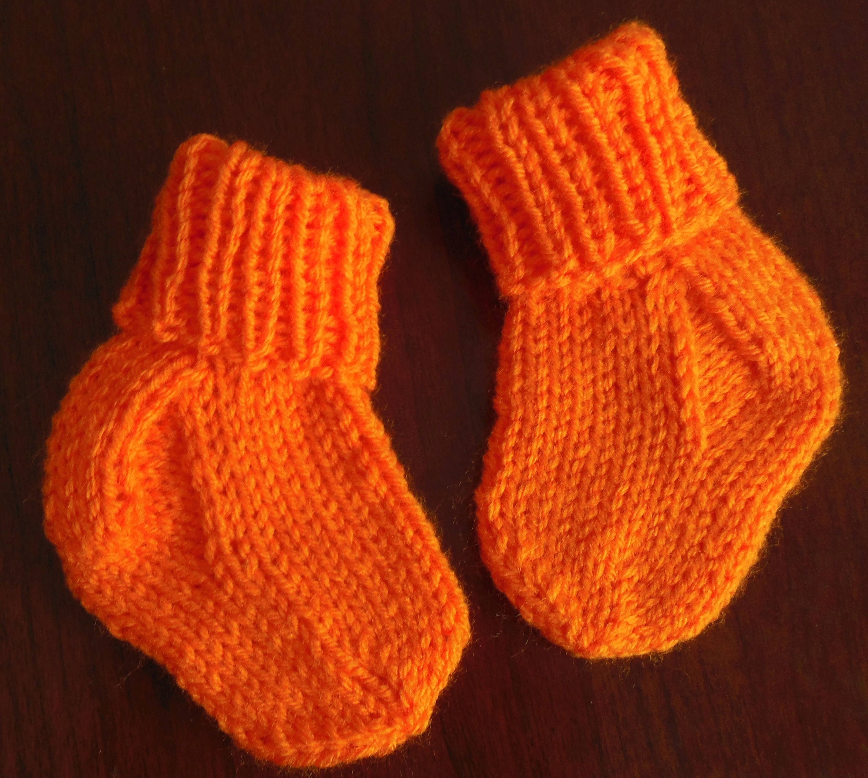 Halloween Black and Orange Baby Girl Ruffle Socks, Blood Splatter Baby –  Candicouturedesigns
