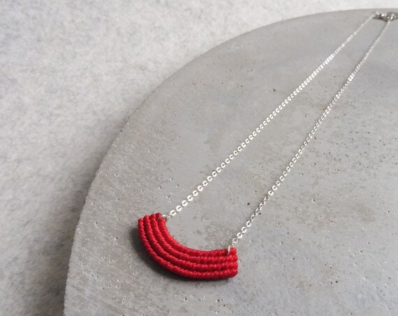 S u k a . Dainty Crescent Textile Necklace in Red . Modern Minimalist Macrame Jewelry . Design by .. raïz ..