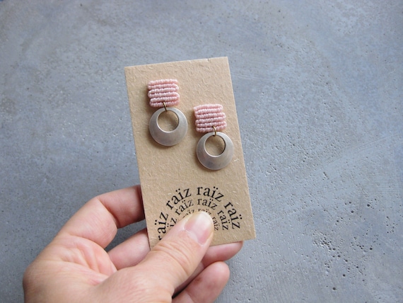 L u a . Soft Pink Stud Earrings with Circular Silver Adornment . Fiber Textile Jewelry.  © Design by .. raïz ..