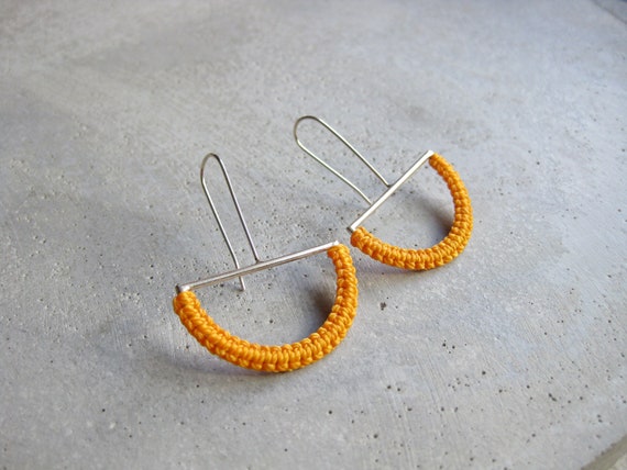 O L G A . Sterling Silver . Yellow . Modern Macrame Textile Jewelry © Design by .. raïz ..