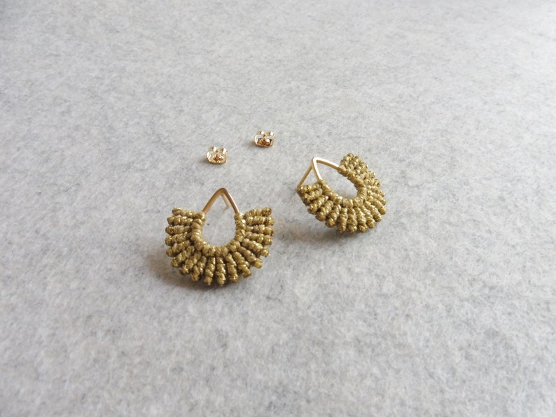 Sun Earrings . Golden Metallic Macrame Earrings . Teardrop Studs 16ct Gold Plated . Woven Fiber Jewelry . Design by .. raïz .. image 8