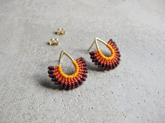 I B E Y I . Fan Shaped Earrings . Teardrop Studs . Micro Macrame Earrings . © Design by .. raïz ..