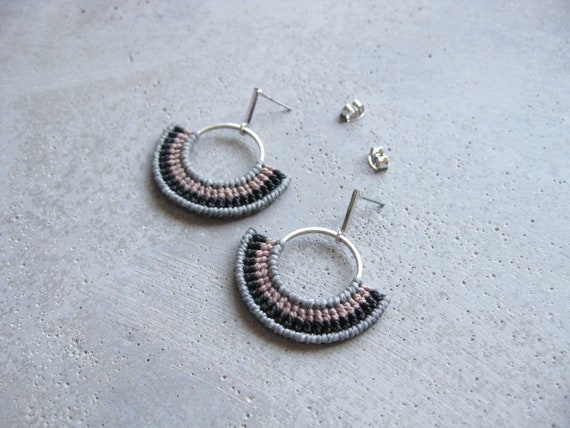 K O A . Modern Macrame Hoop Earrings .  © Design by .. raïz ..