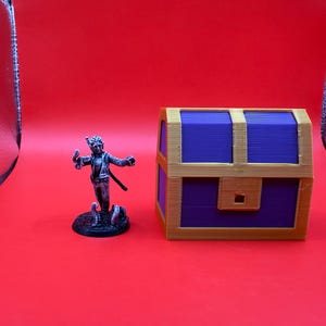 Hero Forge / DND Mini Carrying Case / Storage Treasure Chest - 1 inch base minis