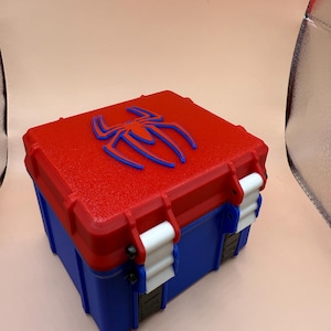 Marvel Spider-Man Deck Box - EDH Commander 130+ kaarten
