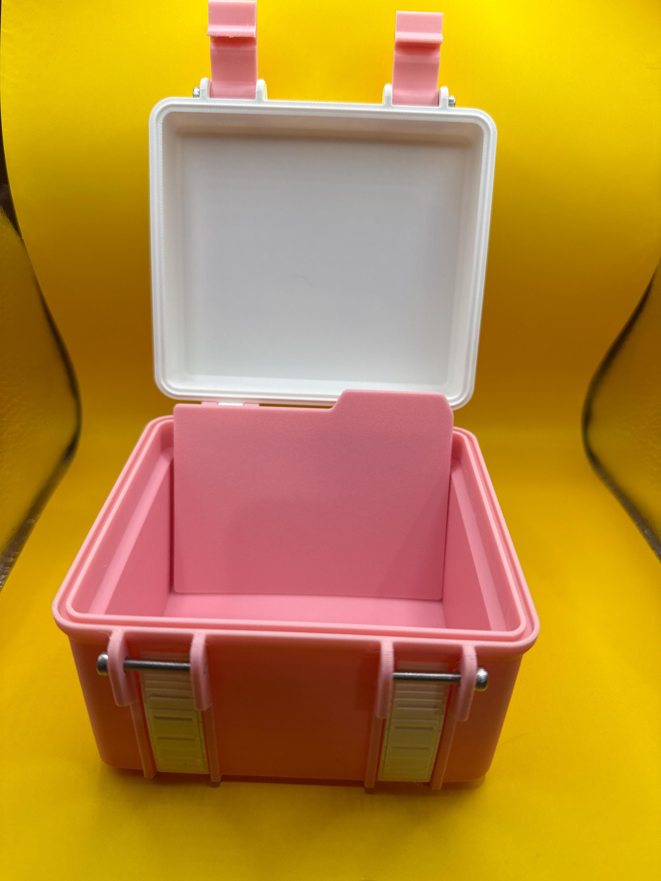 Furby MTG Deck Box: 130 Sleeved Card Capacity - Etsy Canada