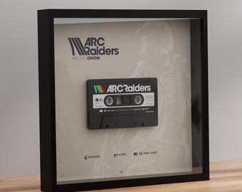 ARC Raiders – Cadre Vitrine 3D Cassette | Décoration Gaming Personnalisée | Cadeau Gamer Unique | Shadow Box Collector