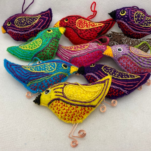 Felt Robin Tree Ornaments, Christmas Gifts,Hand Embroidered Bird Ornaments, Handmade Colored Robin Birds.Artist Jayne Bruck-Fryer. ONSALE. ©