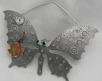 Earring Jewelry Display, Steel Holder Earring Display, Butterfly Jewelry Display, Stud Earring Display.Tea Strainer Design.