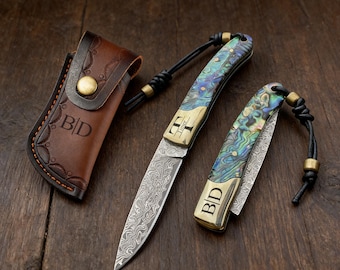 Coltello pieghevole in acciaio di Damasco | Manico in conchiglia di abalone | Incisione personalizzata | Coltello tascabile EDC con fodero in pelle