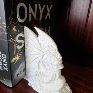 Serre-livres Dragon Majestueux – Décoration intérieure fantastique, cadeaux uniques pour les amoureux des livres image 5
