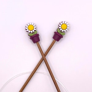 Flower Pot Stitch Stopper/ Fun Knitting Needle Tip Protector/  Positive Needle Stoppers/  Pretty Stitch Holder