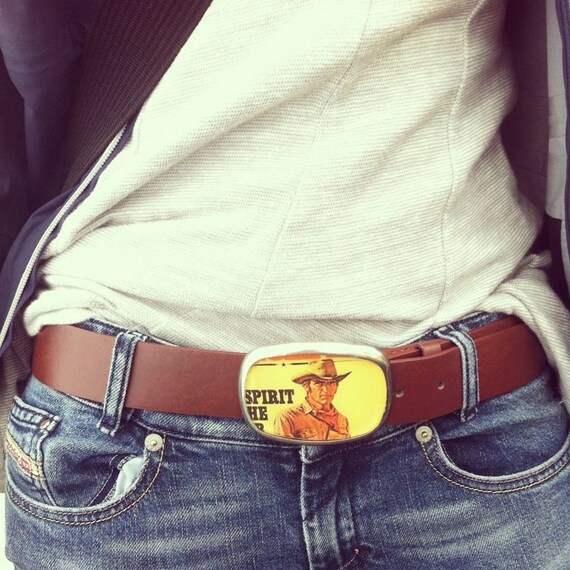 Repurposed Western Belt Buckle, Vintage Cowboy Pulp Art - Etsy display picture 3