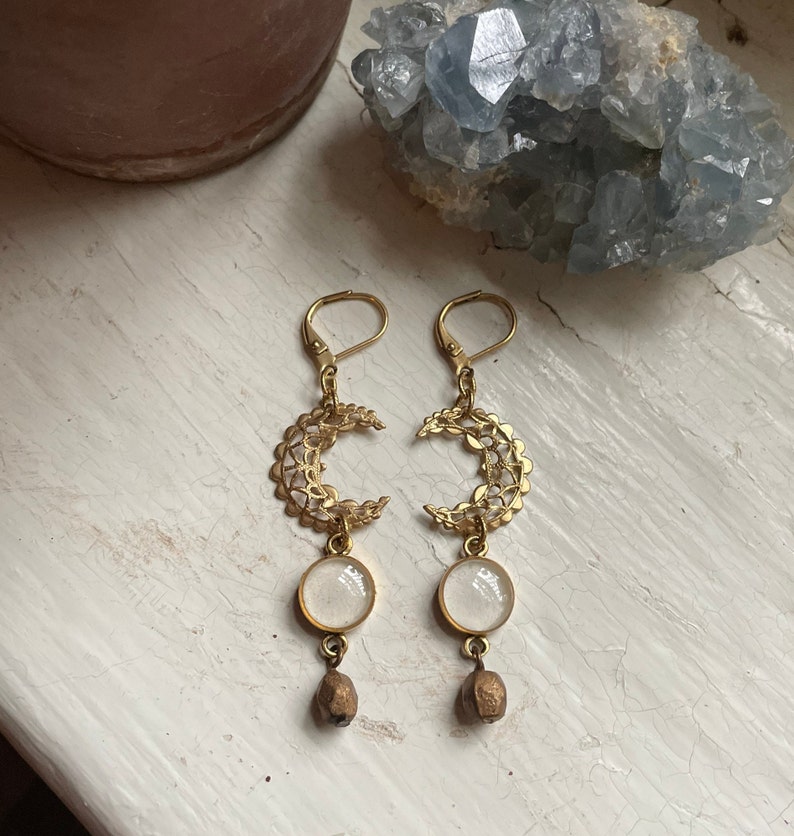 crescent moon drop earrings. vintage brass components. filigree. mixed metals earrings. funky jewelry. boho style. vintage style. boho vibe. image 4