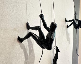 Climbing Man Wall Sculpture, Adventurer Climbing Man Wall Sculpture Climbing Man on Wall, Unique Wall Art, Home Decor, Statue Decor