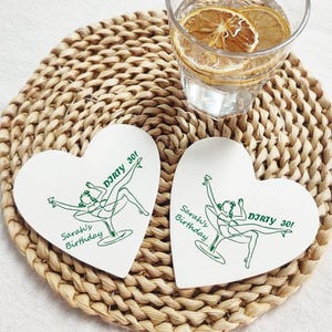 Posavasos personalizados para 30 cumpleaños, juego de 4 piezas con grabado personalizado, posavasos personalizados al por mayor, decoración para fiesta de 30 cumpleaños, 40