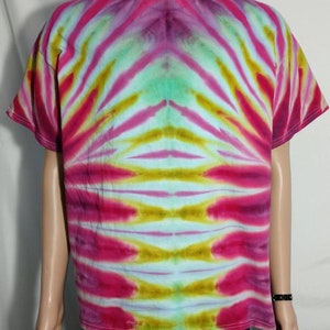 Tie Dye Shirt, Tie Dyed Shirt, Tiedye Shirt, Ice Dye Tie Dye, Rainbow Tie Dye, Tropical Tie Dye, Extra Large Tiedye, XL, Tiedyed Shirt, B17