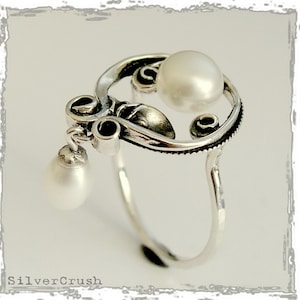 Pearls ring, botanical ring, flower ring, bridal ring, sterling silver ring, dangle fresh water pearl ring, floral ring - Make a wish R1707