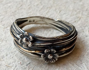 Sterling silver ring, wire wrap band, oxidised band, floral band, boho ring, bohemian ring, floral ring, simple band - Two Flowers R2372