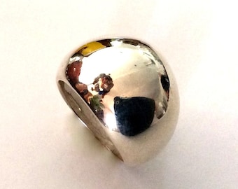 Bague dôme en argent sterling, grosse bague en argent, bague en argent brillant, bague en dôme, bague en argent miroir, bague haute, bague simple - Genesis R2159