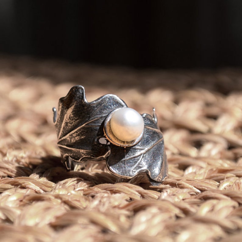 Engagement ring, Sterling silver ring, leaf ring, pearl ring, botanical woodland ring, pearl leaf ring Swirling leaves R1697 image 4