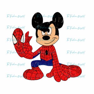 Könnte beinhalten: Eine Cartoon-Illustration von Mickey Mouse, der als Spiderman verkleidet ist. Mickey trägt einen roten und blauen Spiderman-Anzug mit einem schwarzen Spinnenlogo auf der Brust. Er hält seine rechte Hand in einer Web-Schieß-Pose hoch.