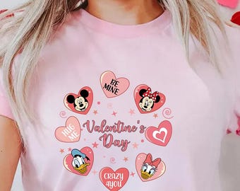 Camiseta Comfort Colors Disney para el Día de San Valentín