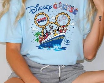 Disney Cruise 2025 T-shirt – Mickey & Friends Family Vacation-T-shirt
