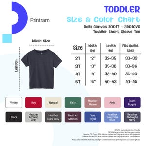 Op de afbeelding: Maattabel voor korte mouw t-shirts voor peuters in verschillende kleuren, waaronder wit, rood, naturel, kelly groen, heather mauve, roze en team paars. De tabel toont maten 2T, 3T, 4T en 5T met bijbehorende breedte, lengte en gewichtsmetingen in inches en ponden. De tabel bevat ook informatie over de stofsamenstelling, die 100% airlume gekamd en ringgesponnen katoen is voor effen kleuren en een mix van katoen en polyester voor heather kleuren.