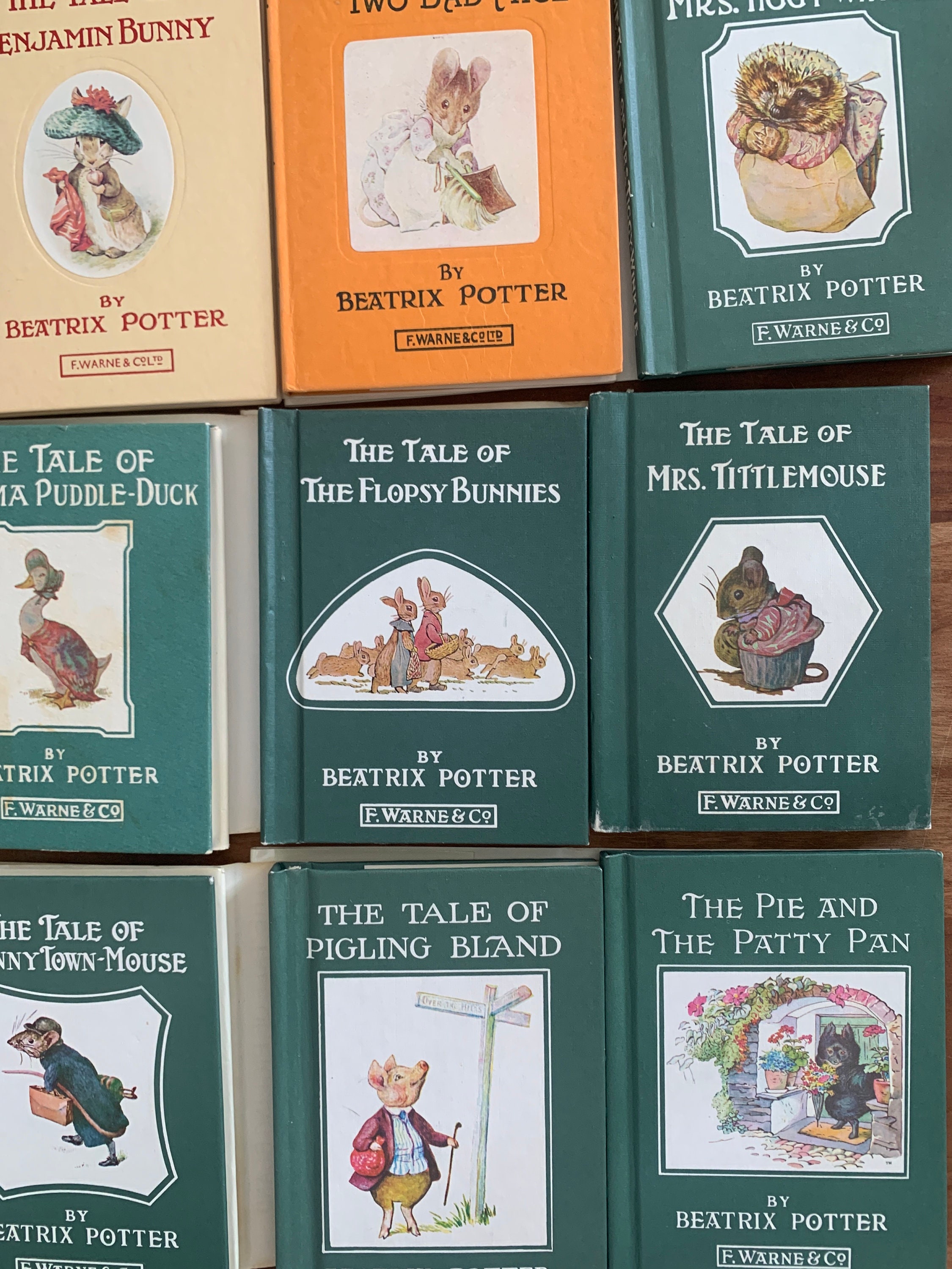 Vintage Beatrix Potter Peter Rabbit Mini Book Set | 22