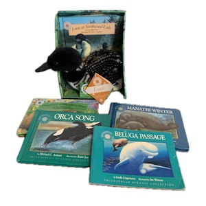 Smithsonian Institute stuffed Toy and  Mini collection of wildlife books, Smithsonian backyard and oceanic collection
