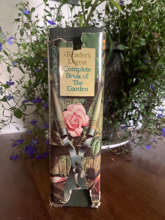 Reader's Digest Complete Book of the Garden, 1968 - Etsy