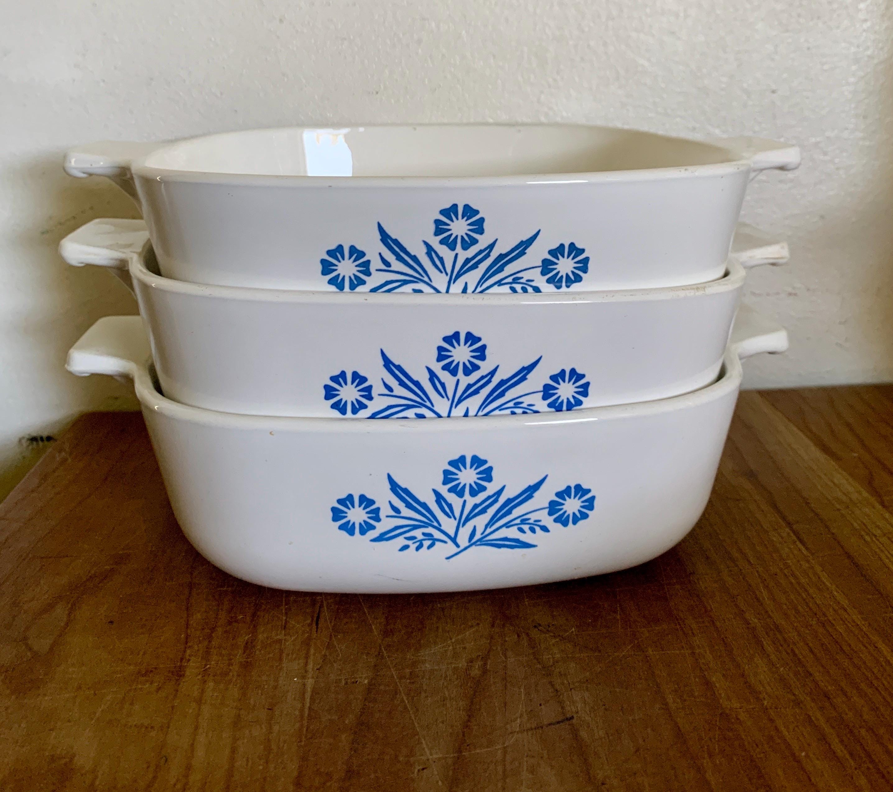 One Vintage Corningware P-1-B Blue Cornflower 1 Quart Dish, No Lid