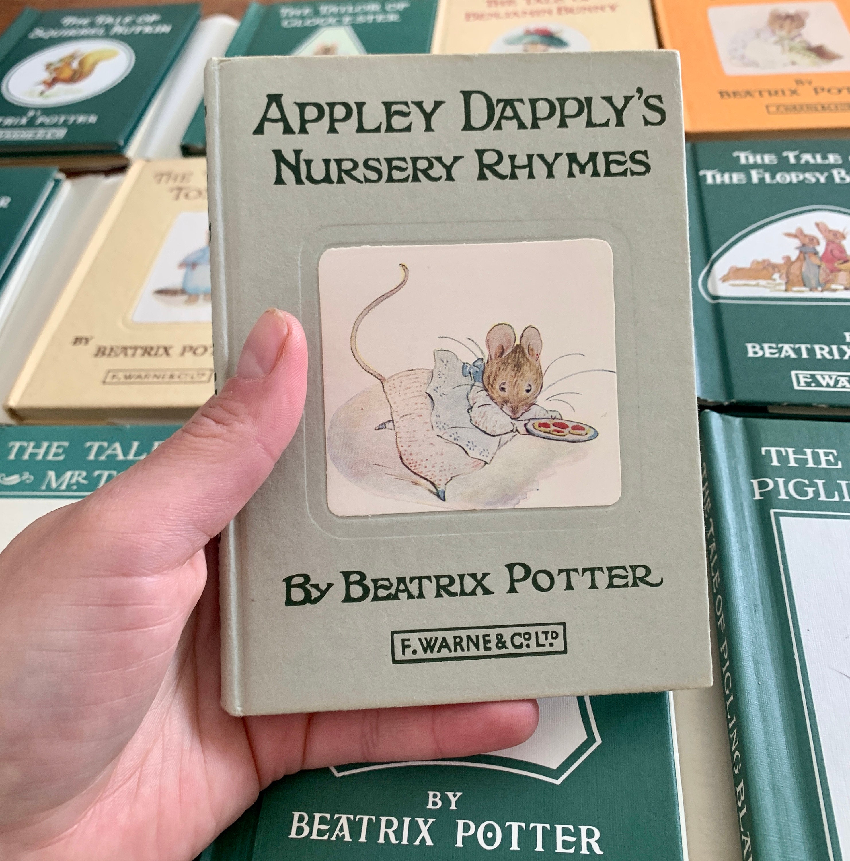 ビンテージ英語絵本 古書 Beatrix Potter 小型絵本