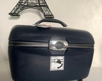 American Tourister Train Case - Etsy