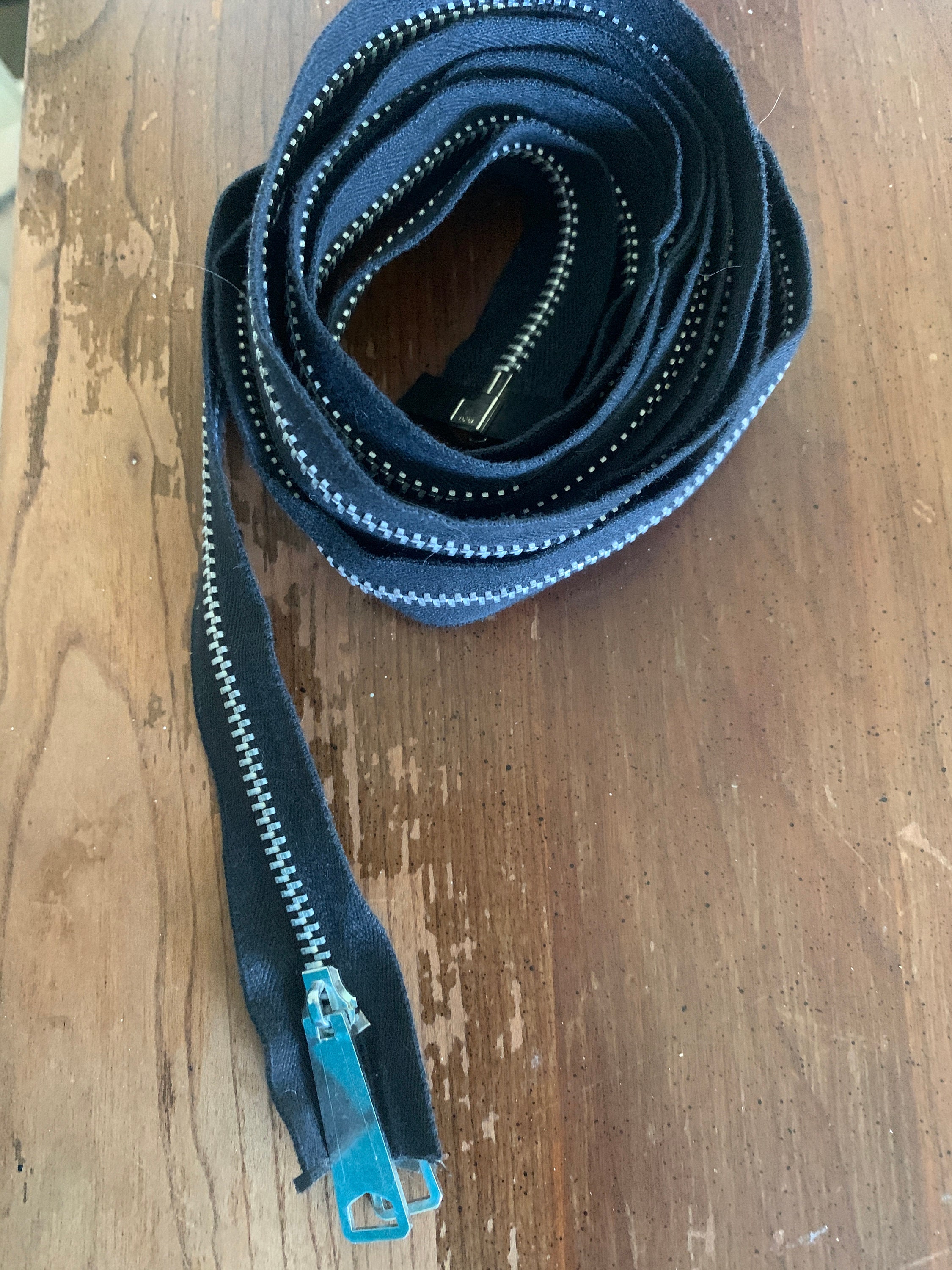 Vintage Zippers, 100 Inch Long White and Black Heavy Duty Zippers
