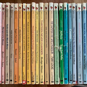 Apple Paperbacks, vintage kids books, summer reading, scholastic books, 1980s and 1990s, image 3