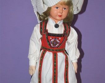 Vintage Rønnaug Petterssen Doll Married In Norway