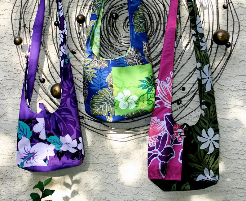 Bags on Art Hawaiian Print Fabric Cross Shoulder Bags image 2
