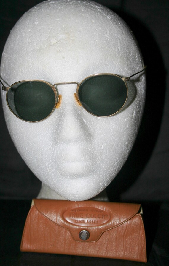 Fun 1950s Sunglasses Vintage American Optical Tru… - image 8