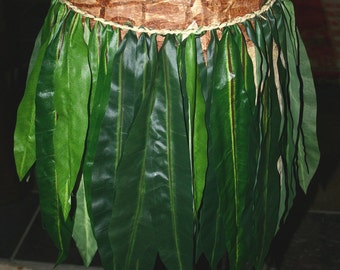 The Tongan Sisi Laʻi Si ~ A Green Leaf Skirt